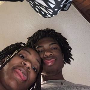 Meet your Posher, Elijah